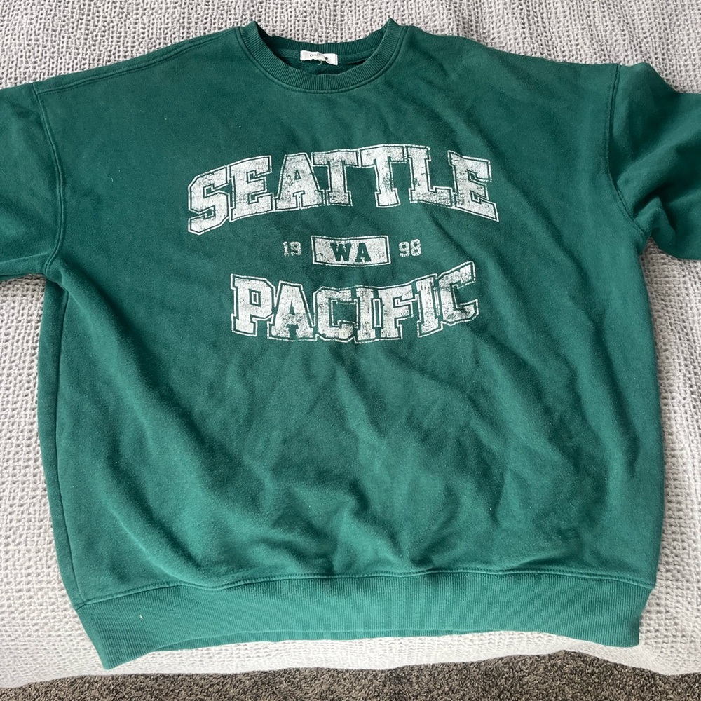 Green Seattle Pacific women’s Sweater